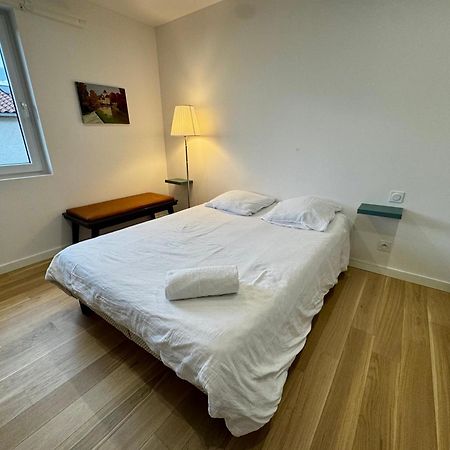 Chambre Privee Climatisee Avec Salle De Bains Partagee-Le Sapin Genay  Exterior foto